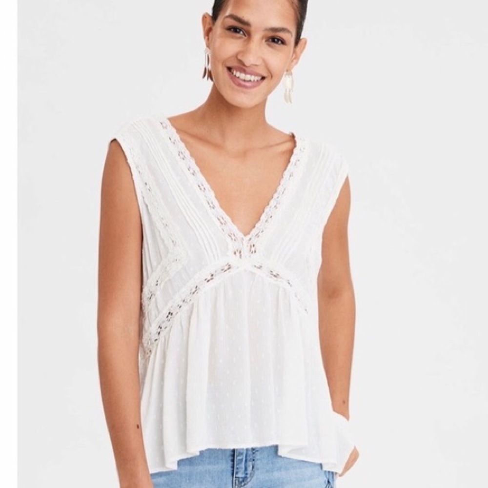 American Eagle Lace Shell Tanktop